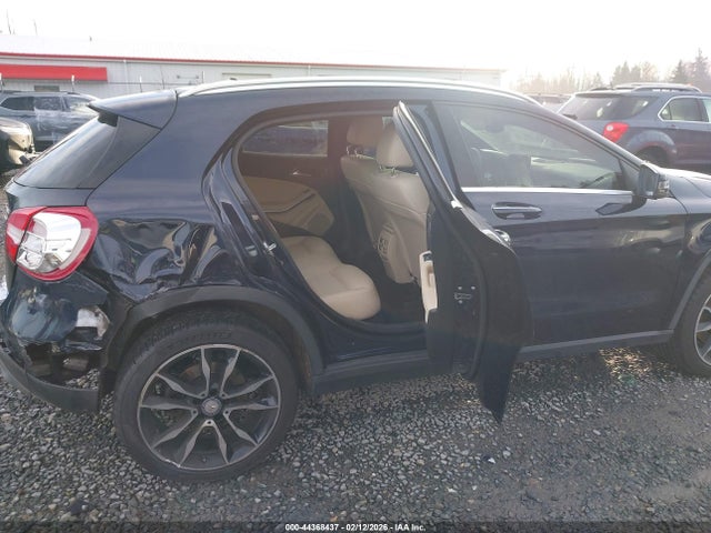WDCTG4GB0HJ328686 Mercedes-Benz Gla 250 4matic