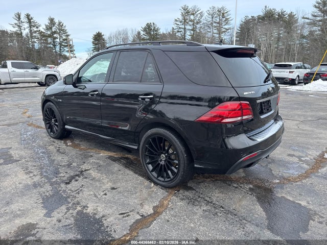 2017 MERCEDES-BENZ AMG GLE 43 4JGDA6EB2HA938501 Photo 2