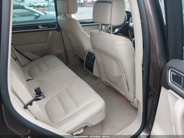2014 VOLKSWAGEN TOUAREG WVGEF9BP7ED005811 Photo 7