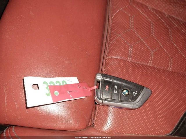 2021 BMW X3 M 5YMTS0C08M9F12989 Photo 10