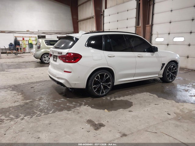 2021 BMW X3 M 5YMTS0C08M9F12989 Photo 3