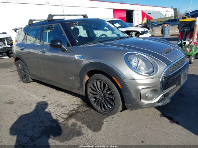 2018 MINI CLUBMAN WMWLU5C55J2F24756