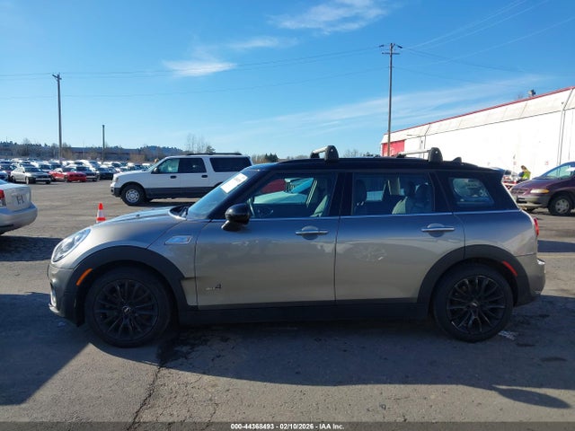 Mini Clubman Cooper S 2018 WMWLU5C55J2F24756 Image 14