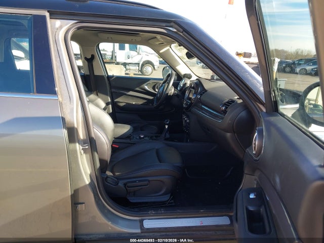 2018 MINI CLUBMAN WMWLU5C55J2F24756 Photo 4