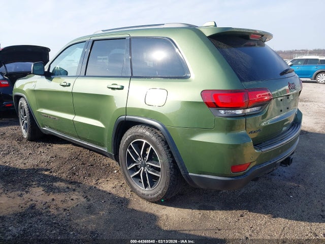 2019 JEEP GRAND CHEROKEE 1C4RJFLG3KC728509 Photo 2