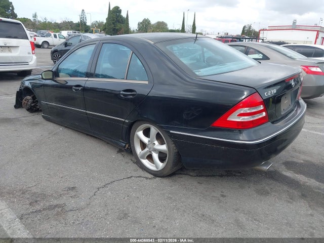 2006 Mercedes-benz C 230 Sport მანქანა იყიდება აუქციონზე, vin: WDBRF52HX6F827630, აუქციონის ნომერი: 44368543
