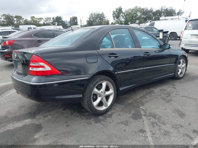 2006 Mercedes-benz C 230 Sport მანქანა იყიდება აუქციონზე, vin: WDBRF52HX6F827630, აუქციონის ნომერი: 44368543