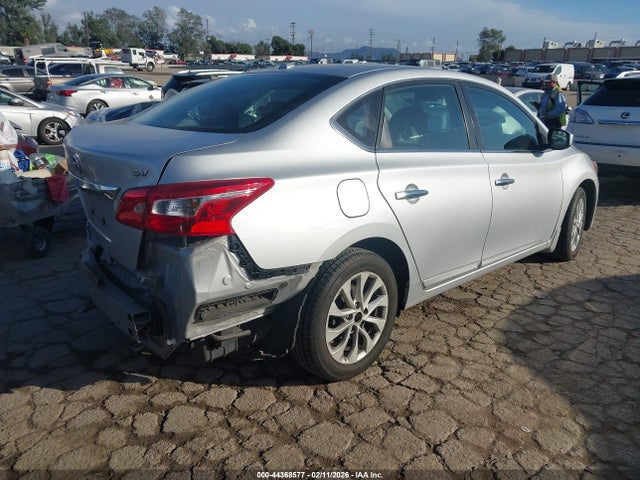 3N1AB7AP9JY231394 Nissan SENTRA SV