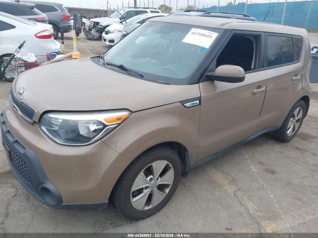 KIA Soul 2015 KNDJN2A27F7165626 Image 2