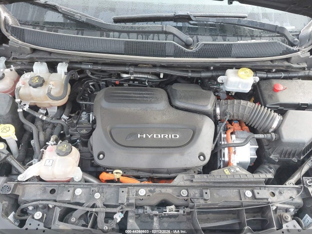 2C4RC1N71JR213413 Chrysler Pacifica Hybrid Limited