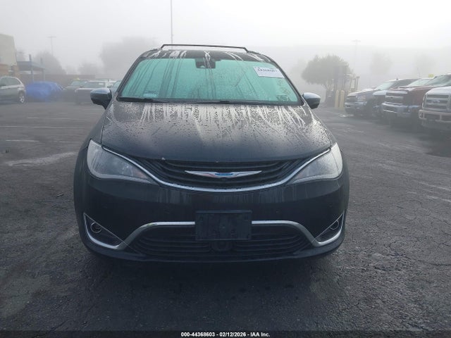 2C4RC1N71JR213413 Chrysler Pacifica Hybrid Limited