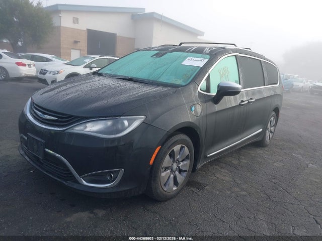 2C4RC1N71JR213413 Chrysler Pacifica Hybrid Limited