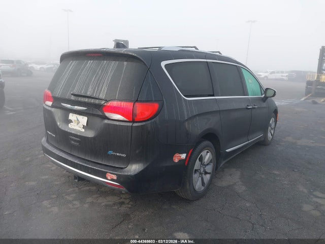 2C4RC1N71JR213413 Chrysler Pacifica Hybrid Limited