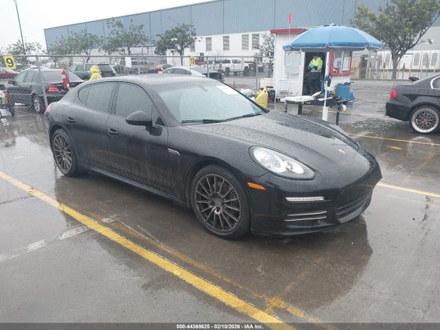 2014 WP0AA2A75EL005676 main image