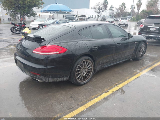 Porsche PANAMERA 4 2014 WP0AA2A75EL005676 Image 4