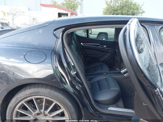 Porsche PANAMERA 4 2014 WP0AA2A75EL005676 Image 8