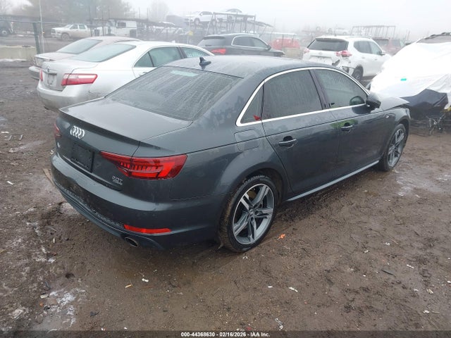 2018 AUDI A4 WAUENAF46JN010184 Photo 3
