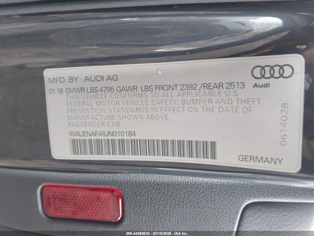 2018 AUDI A4 WAUENAF46JN010184 Photo 8