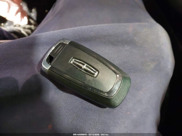 2023 LINCOLN NAUTILUS 2LMPJ8K95PBL15617 Photo 10