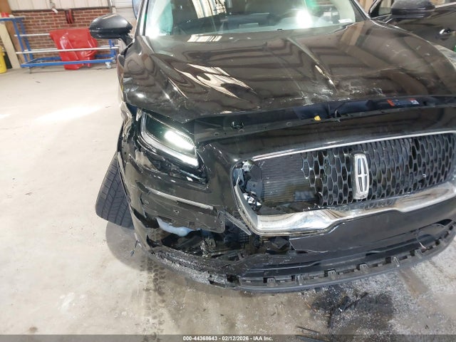 2023 LINCOLN NAUTILUS 2LMPJ8K95PBL15617 Photo 5