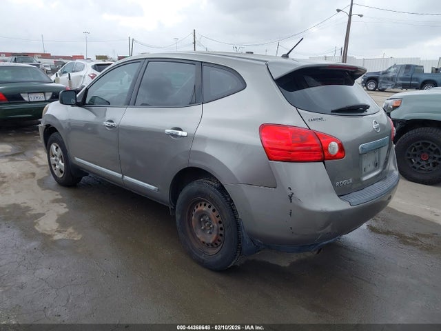 2011 NISSAN ROGUE JN8AS5MV1BW665771 Photo 2