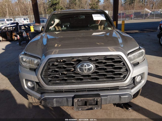 3TMCZ5AN3NM488794 Toyota Tacoma Trd Off Road