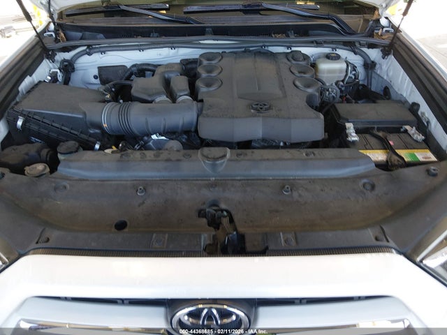 JTEBU5JR4K5681059 Toyota 4runner Limited