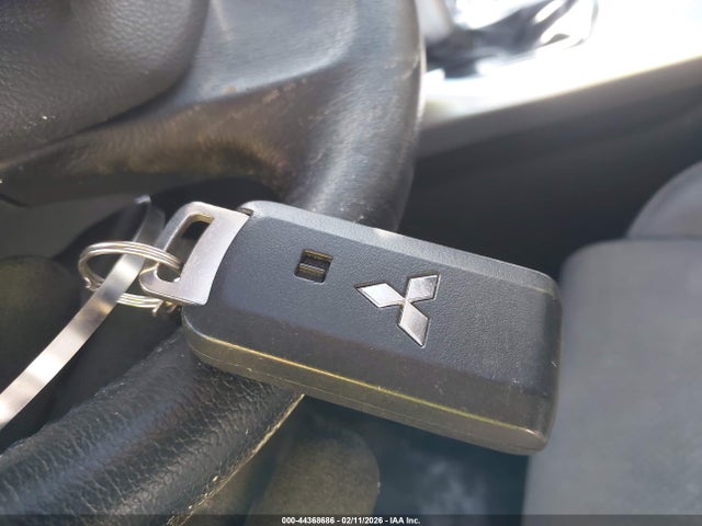 2022 MITSUBISHI ECLIPSE CROSS JA4ATWAA6NZ021227 Photo 10