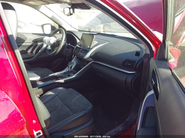 2022 MITSUBISHI ECLIPSE CROSS JA4ATWAA6NZ021227 Photo 4