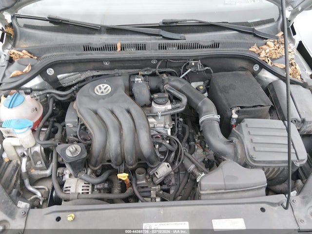 3VW2K7AJ1FM249493 Volkswagen Jetta 2.0l S