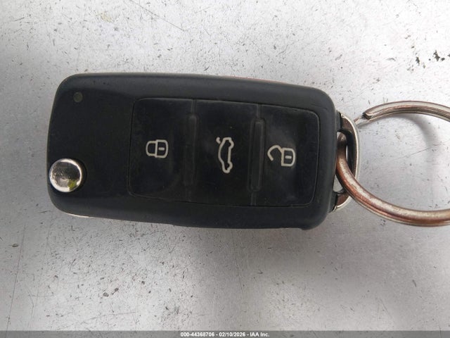 3VW2K7AJ1FM249493 Volkswagen Jetta 2.0l S