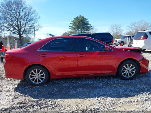 4T1BF1FKXEU837081 Toyota CAMRY L