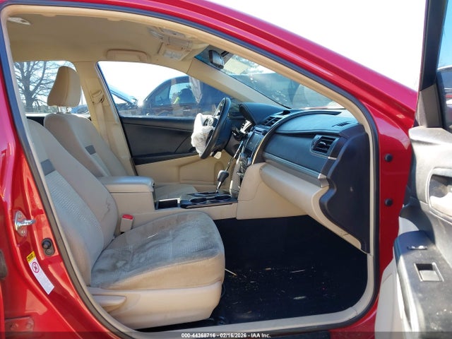 4T1BF1FKXEU837081 Toyota CAMRY L