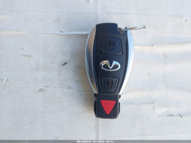 SJKCH5CR7HA028488 Infiniti Qx30 Premium
