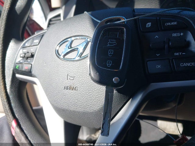 Hyundai TUCSON SE 2016 KM8J23A47GU088142 Image 11