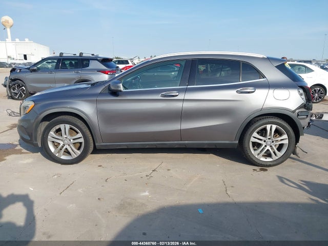 Продажа на аукционе авто 2015 Mercedes-benz Gla 250, vin: WDCTG4EB5FJ182639, номер лота: 44368760