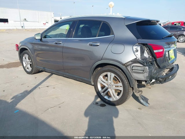 2015 MERCEDES-BENZ GLA 250 WDCTG4EB5FJ182639 Photo 2