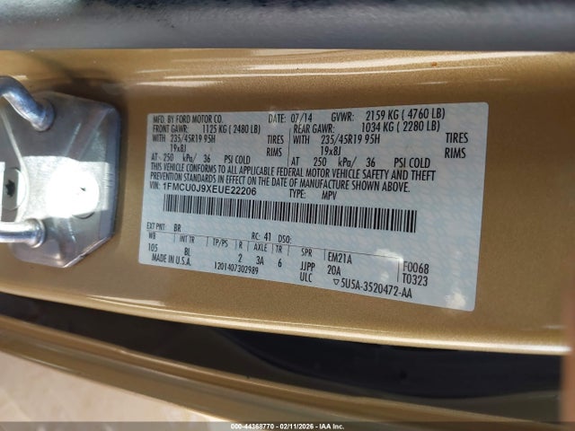 1FMCU0J9XEUE22206 Ford Escape Titanium
