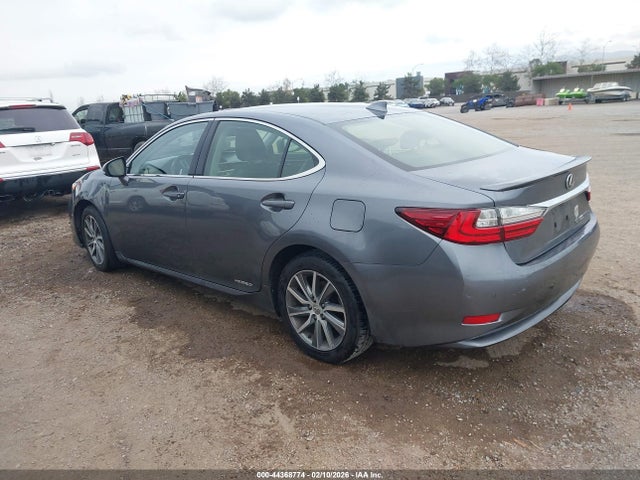 JTHBW1GG7G2120455 Lexus ES 300H