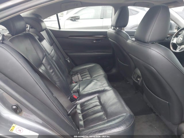 JTHBW1GG7G2120455 Lexus ES 300H