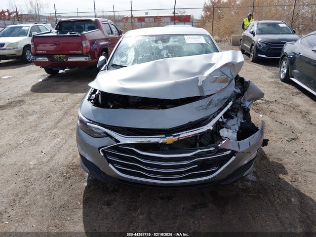 1G1ZD5ST5PF220993 Chevrolet Malibu Fwd 1lt