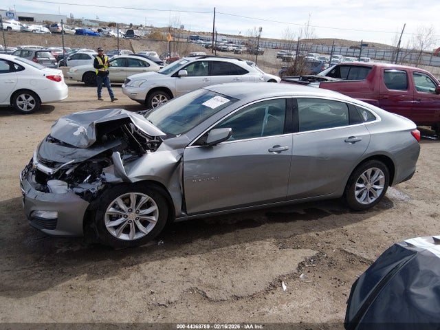 1G1ZD5ST5PF220993 Chevrolet Malibu Fwd 1lt