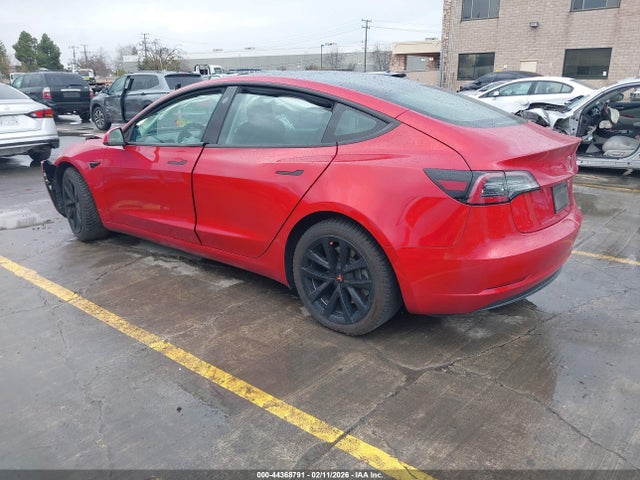 2021 TESLA MODEL 3 5YJ3E1EB4MF938492 Photo 2
