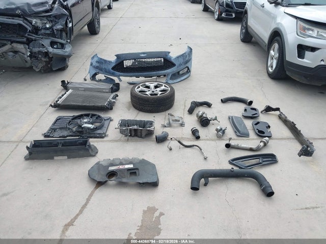 1FADP3L92JL289672 Ford FOCUS ST