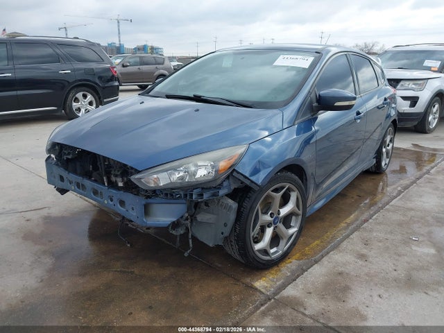 1FADP3L92JL289672 Ford FOCUS ST
