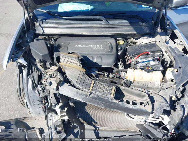 44368796 :رقم المزاد ، 1C4PJLCB3KD220710 vin ، 2019 Jeep Cherokee Latitude Fwd مزاد بيع