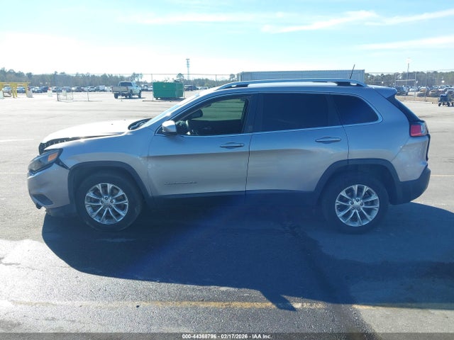 44368796 :رقم المزاد ، 1C4PJLCB3KD220710 vin ، 2019 Jeep Cherokee Latitude Fwd مزاد بيع