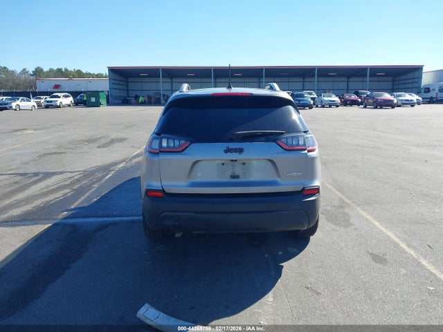 44368796 :رقم المزاد ، 1C4PJLCB3KD220710 vin ، 2019 Jeep Cherokee Latitude Fwd مزاد بيع