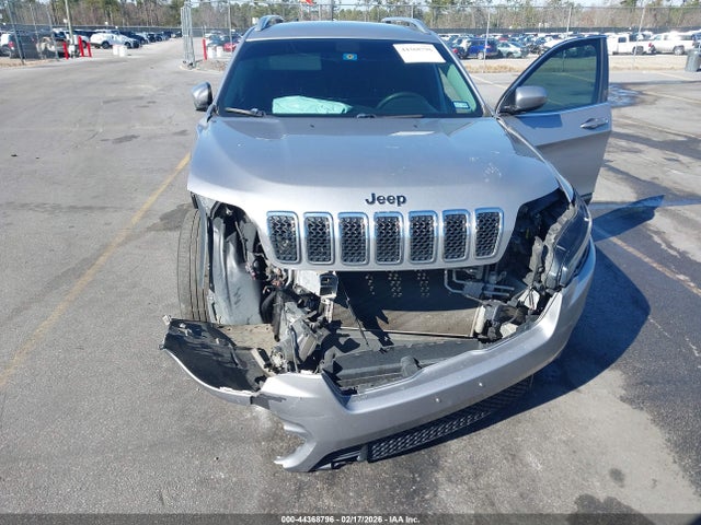 44368796 :رقم المزاد ، 1C4PJLCB3KD220710 vin ، 2019 Jeep Cherokee Latitude Fwd مزاد بيع