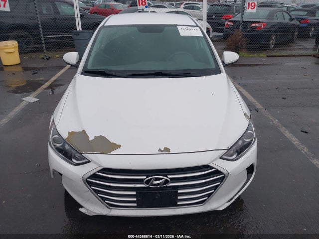 5NPD84LF0JH332624 Hyundai ELANTRA SEL